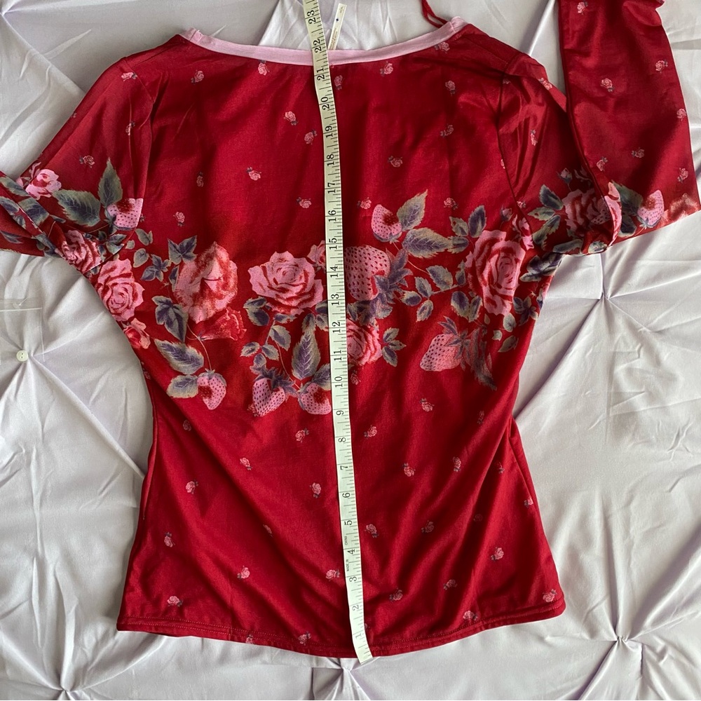 Free People Home Grown Mesh Cardigan Top Roses Magenta Red Floral Small NWOT - Picture 10 of 11